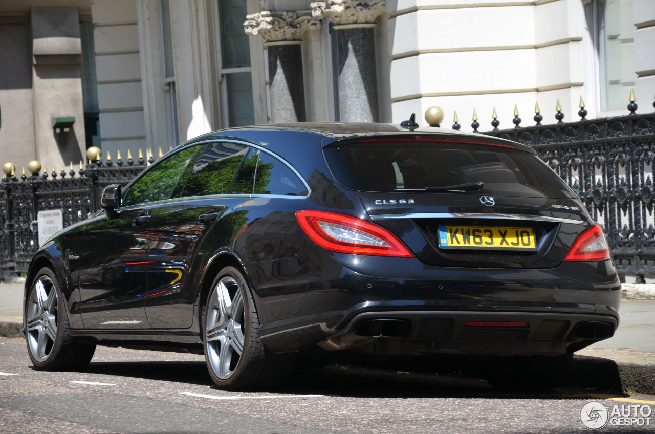 Mercedes-Benz CLS 63 AMG X218 Shooting Brake