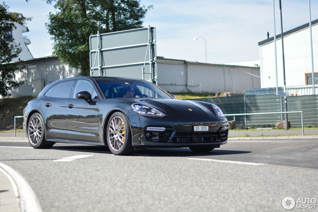 Porsche 971 Panamera Turbo S E-Hybrid Sport Turismo