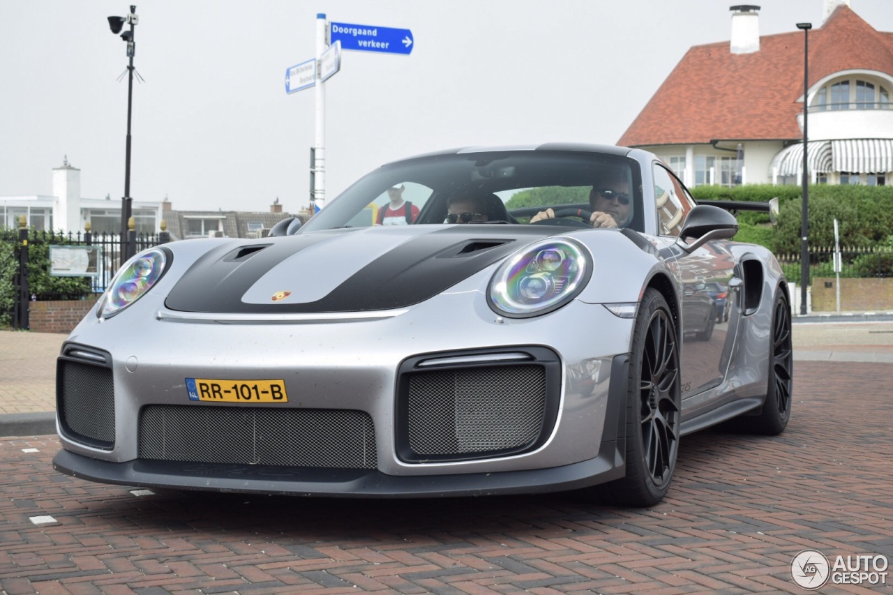 Porsche 991 GT2 RS Weissach Package