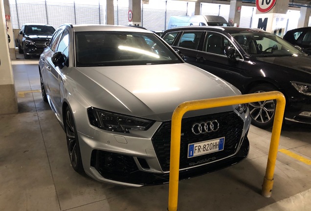 Audi RS4 Avant B9