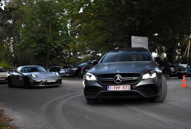 Mercedes-AMG E 63 S W213