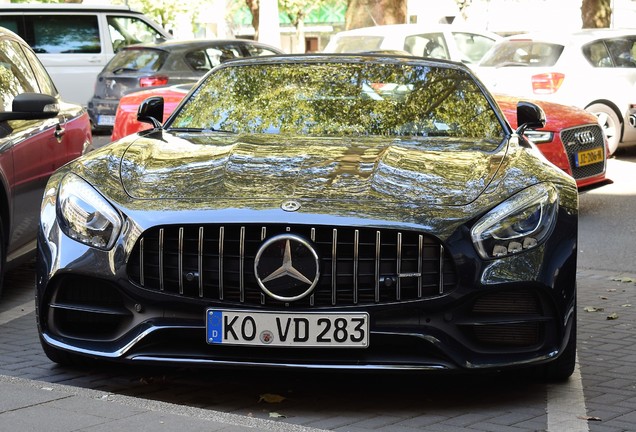 Mercedes-AMG GT Roadster R190