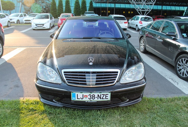 Mercedes-Benz S 55 AMG W220 Kompressor