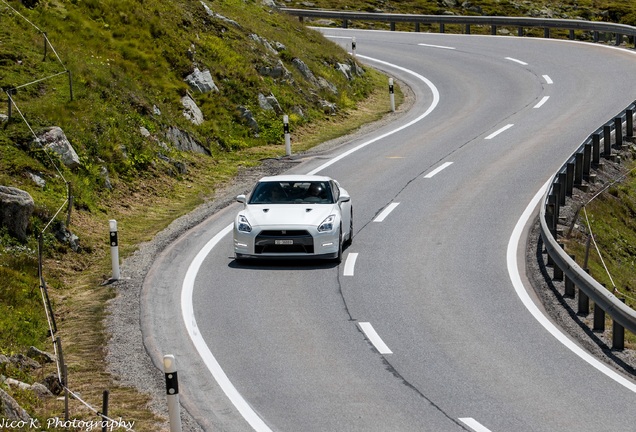 Nissan GT-R 2014