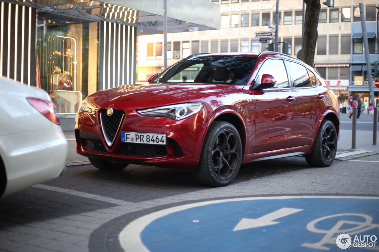 Alfa Romeo Stelvio Quadrifoglio