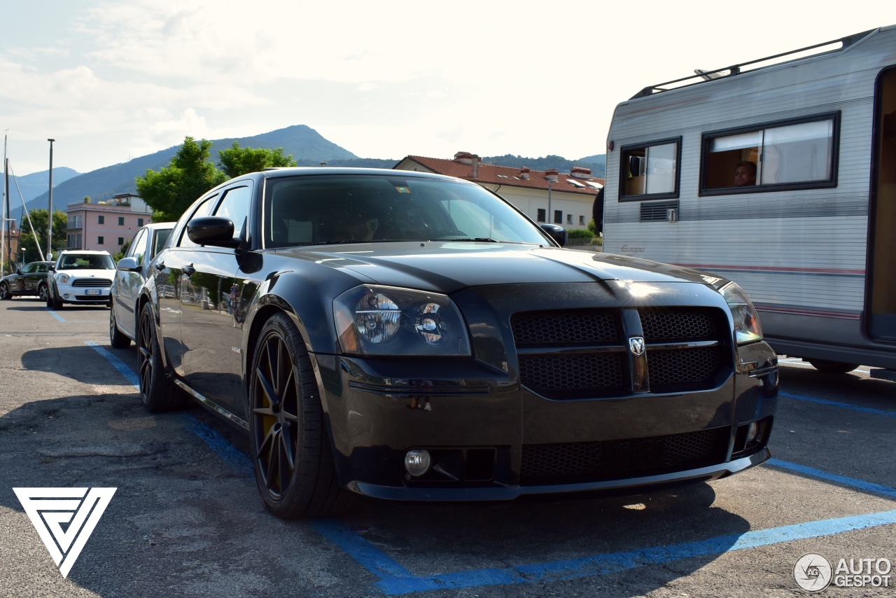 Dodge Magnum SRT-8