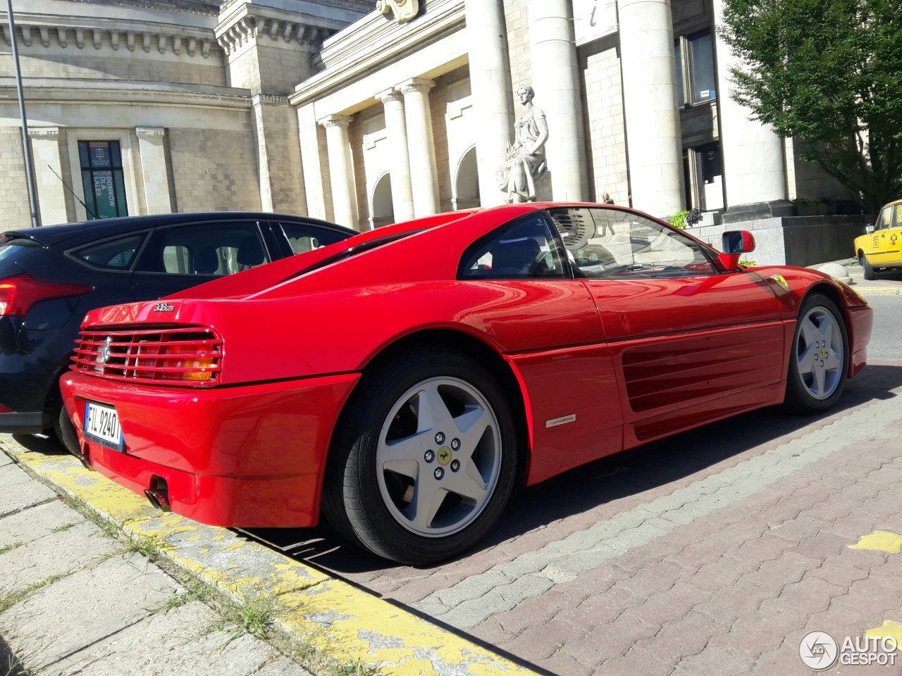 Ferrari 348 GTB