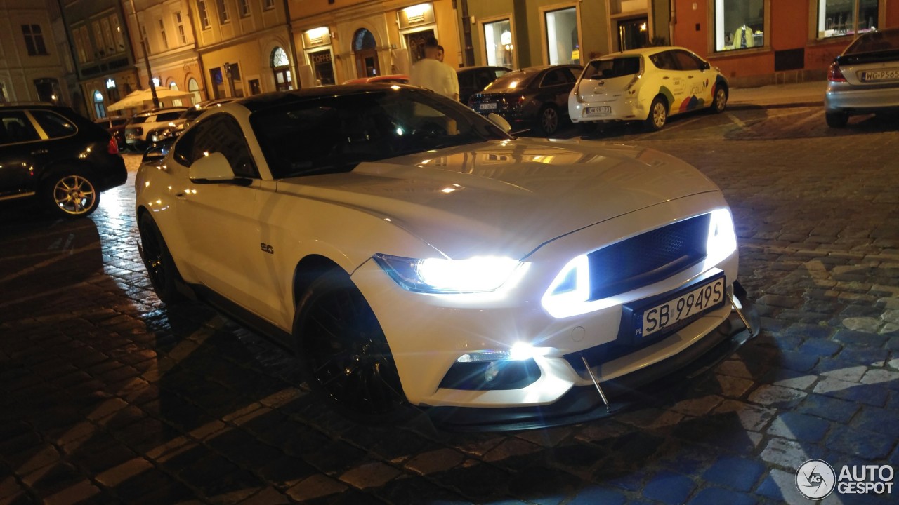 Ford Mustang GT 2015