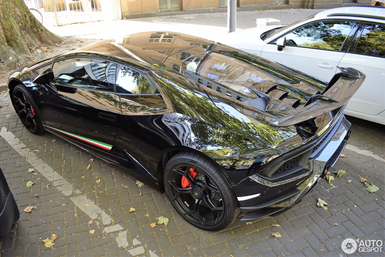 Lamborghini Huracán LP640-4 Performante