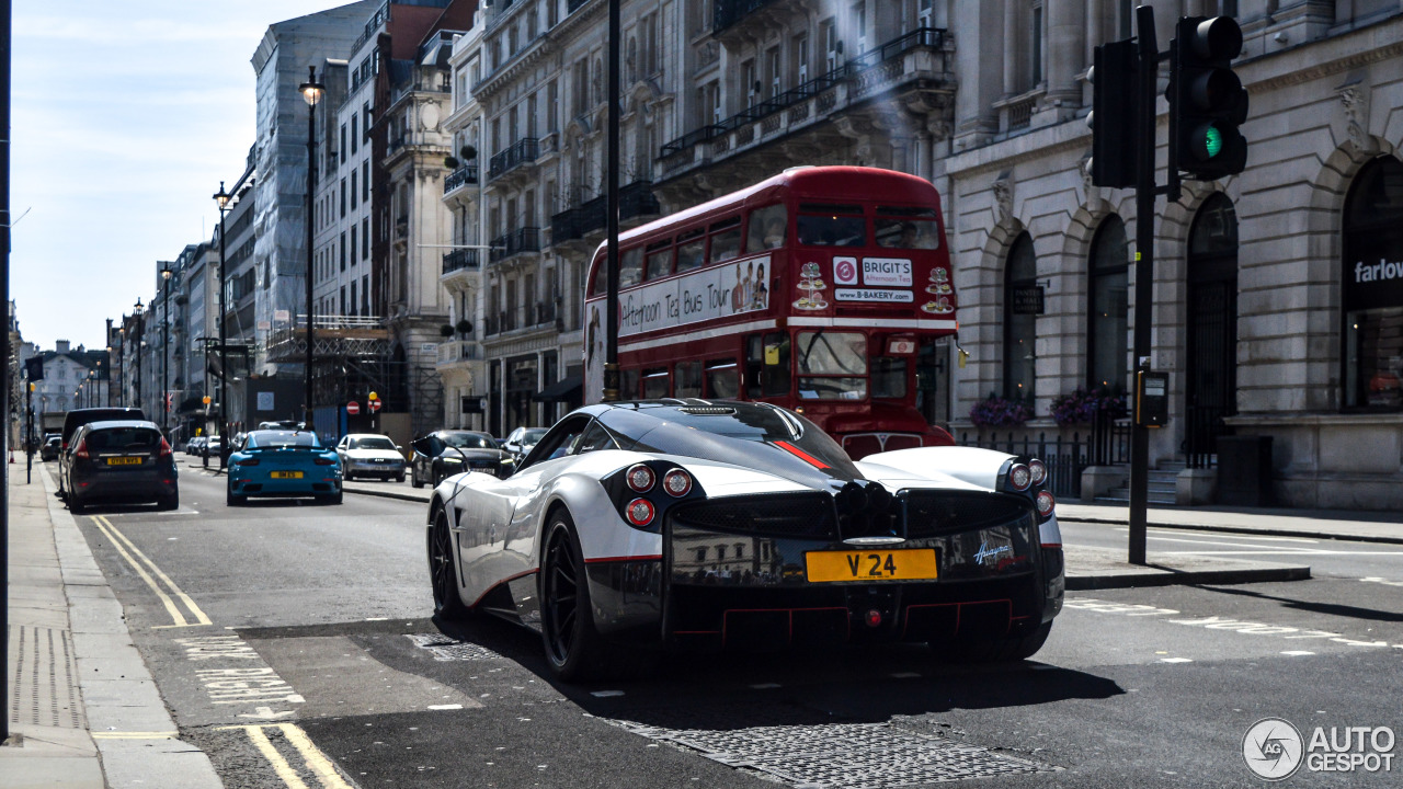 Pagani Huayra VEdizione