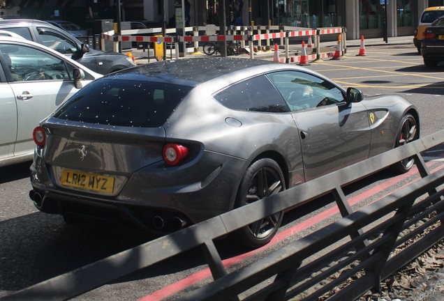 Ferrari FF