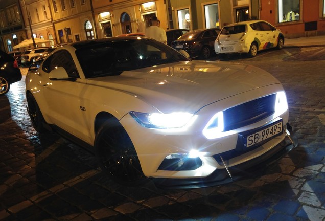 Ford Mustang GT 2015