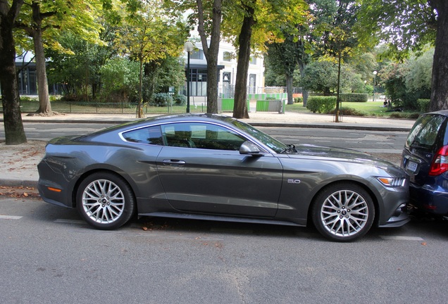 Ford Mustang GT 2015