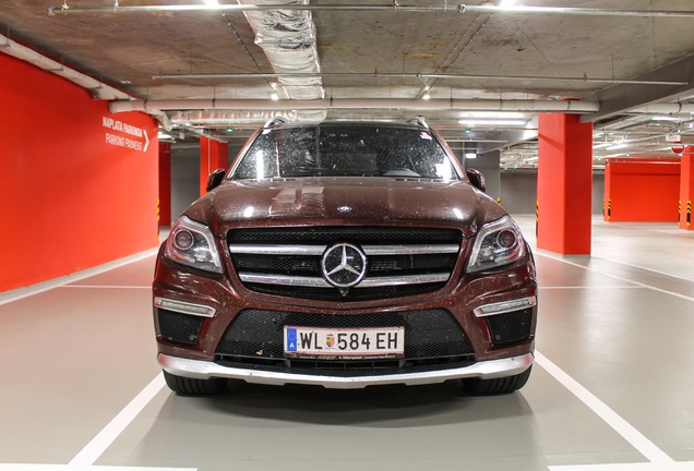 Mercedes-Benz GL 63 AMG X166