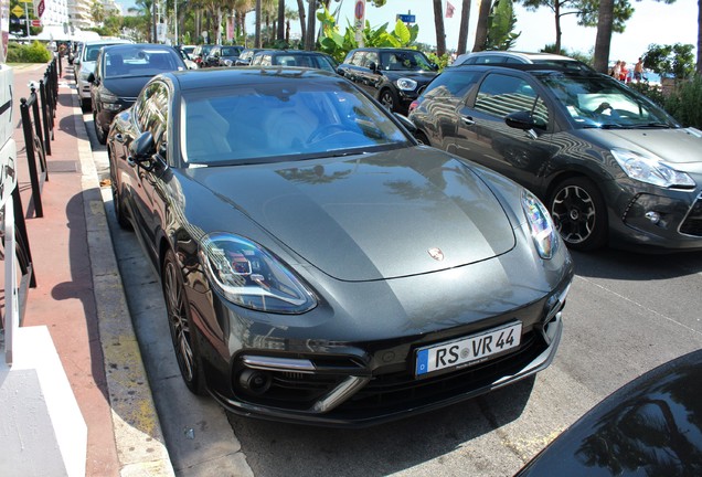 Porsche 971 Panamera Turbo