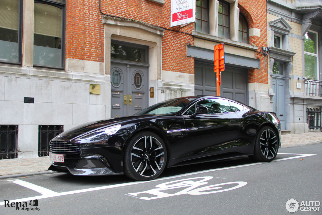 Aston Martin Vanquish 2013