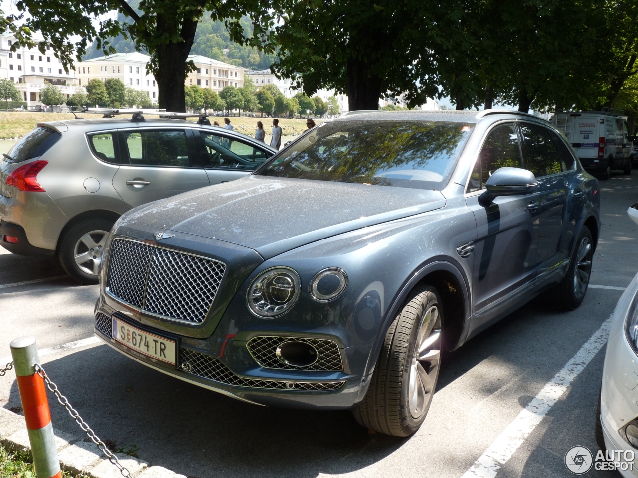 Bentley Bentayga