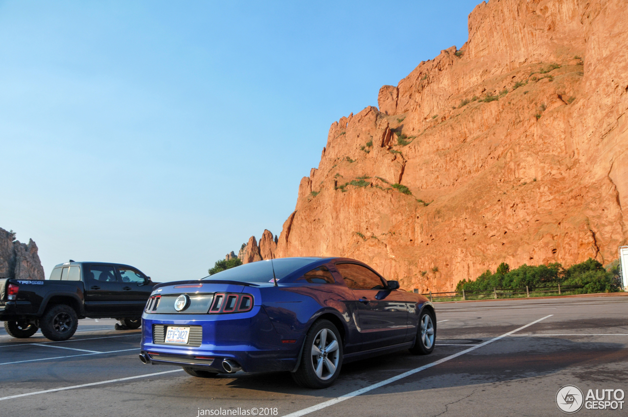 Ford Mustang GT 2013