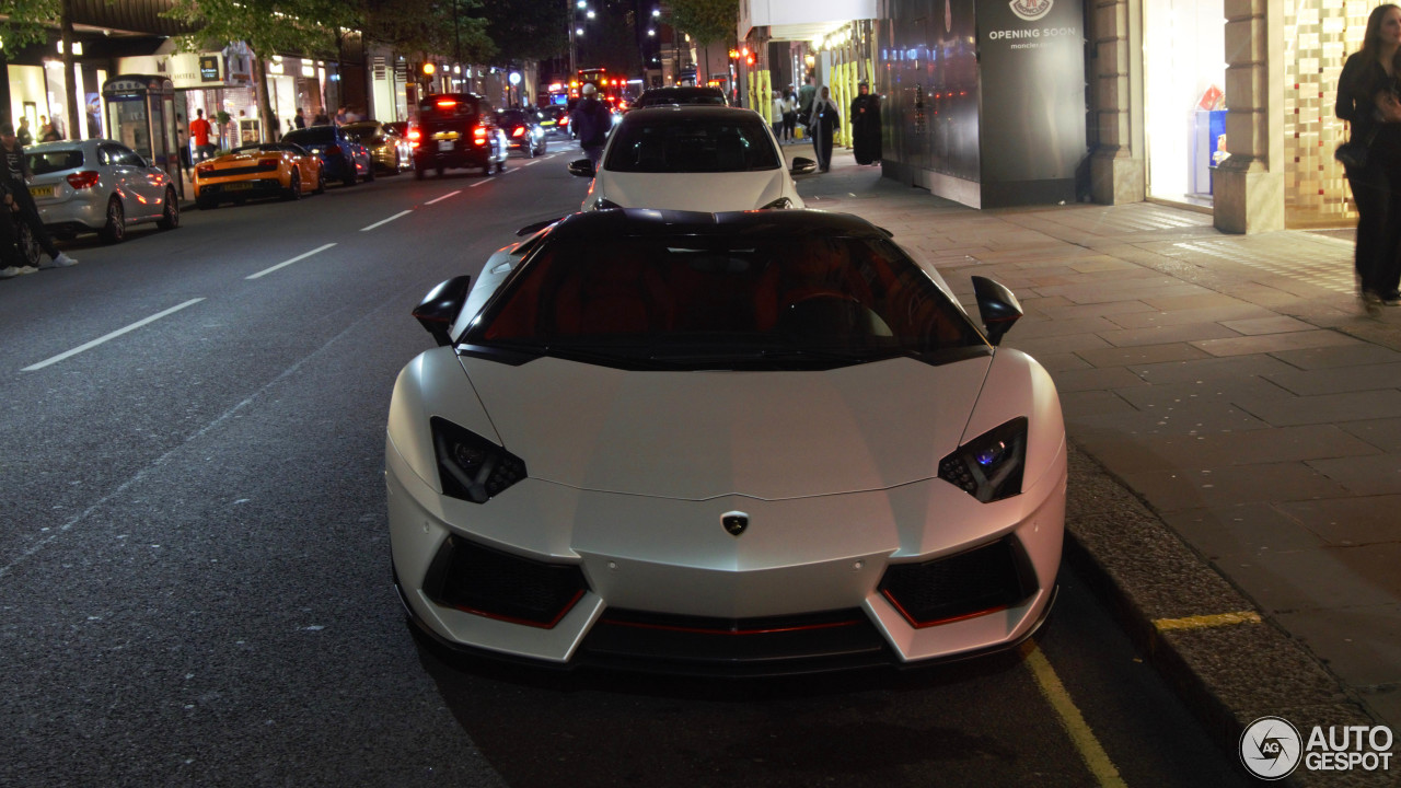 Lamborghini Mansory Aventador LP700-4 Roadster