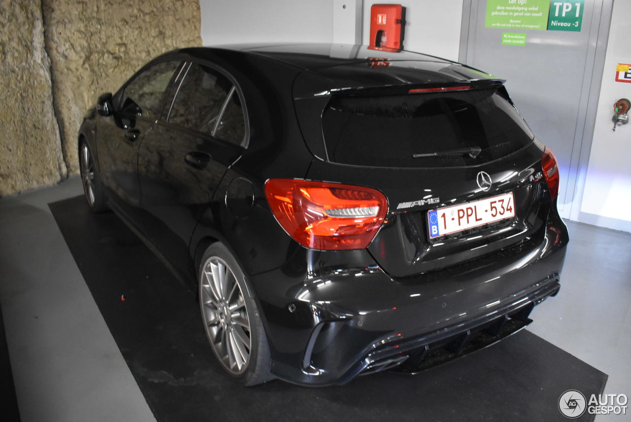 Mercedes-AMG A 45 W176 2015