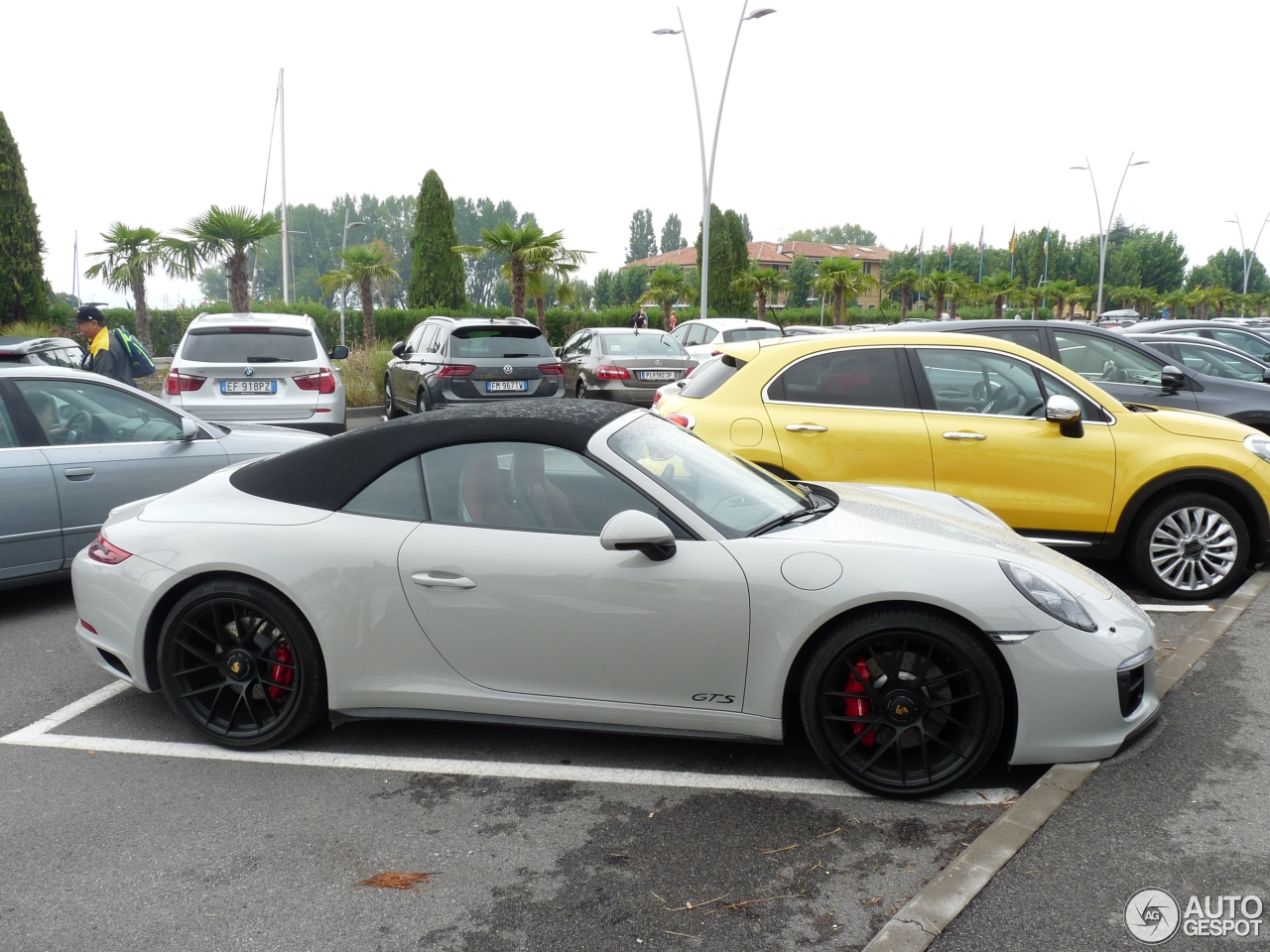 Porsche 991 Carrera 4 GTS Cabriolet MkII