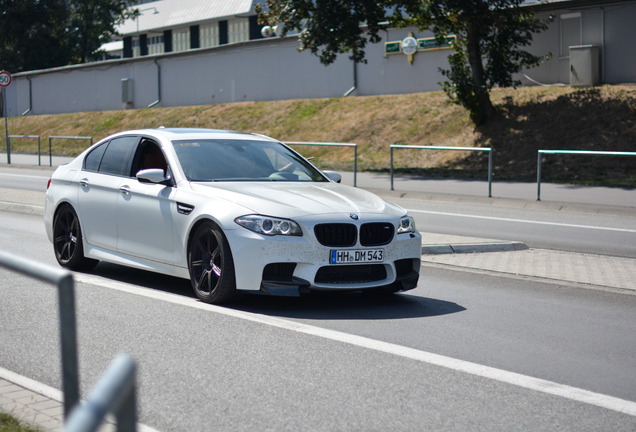 BMW M5 F10 2011