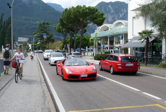 Ferrari 488 Spider