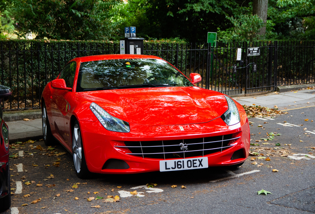 Ferrari FF