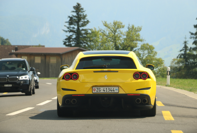 Ferrari GTC4Lusso