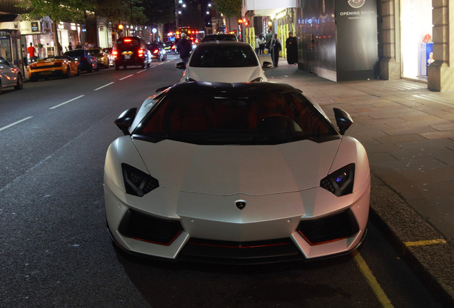 Lamborghini Mansory Aventador LP700-4 Roadster