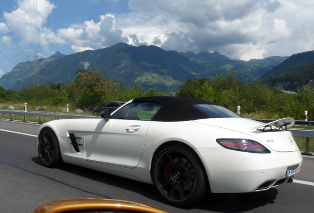 Mercedes-Benz SLS AMG GT Roadster