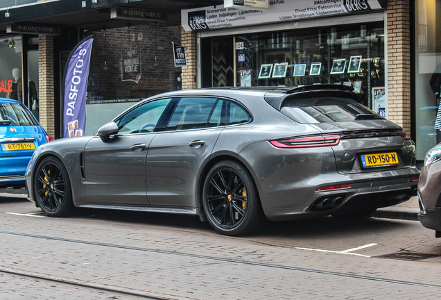 Porsche 971 Panamera Turbo Sport Turismo