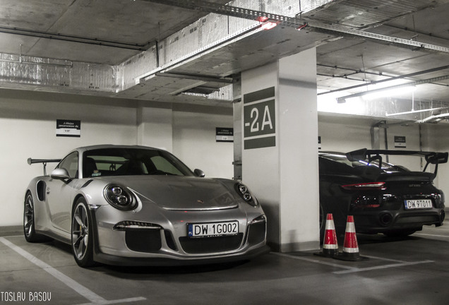 Porsche 991 GT2 RS Weissach Package