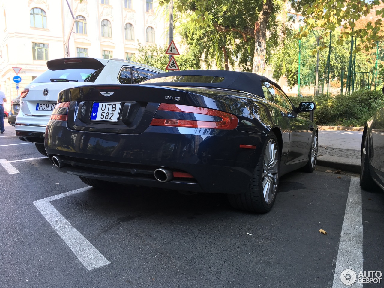 Aston Martin DB9 Volante