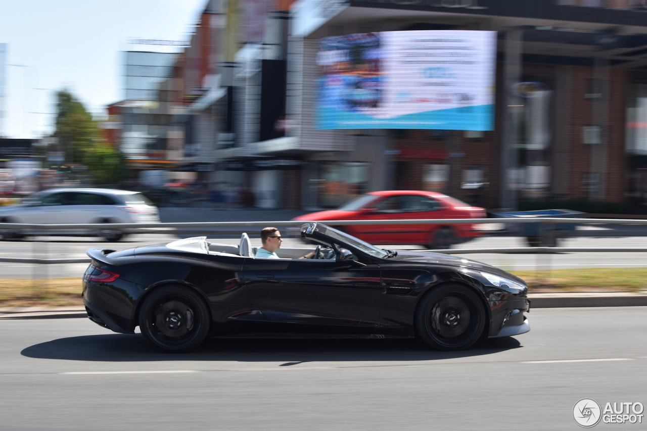 Aston Martin Vanquish Volante