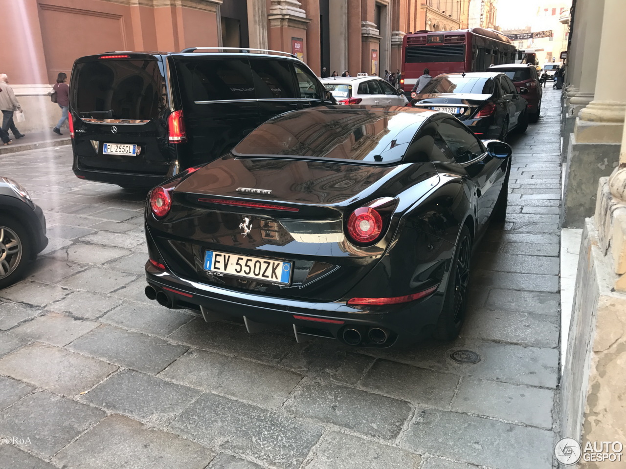 Ferrari California T