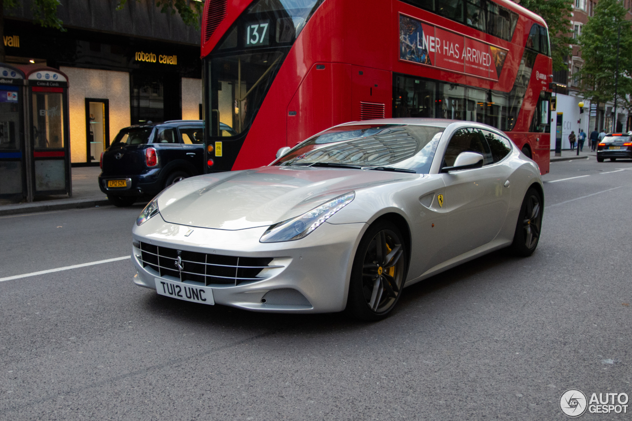 Ferrari FF