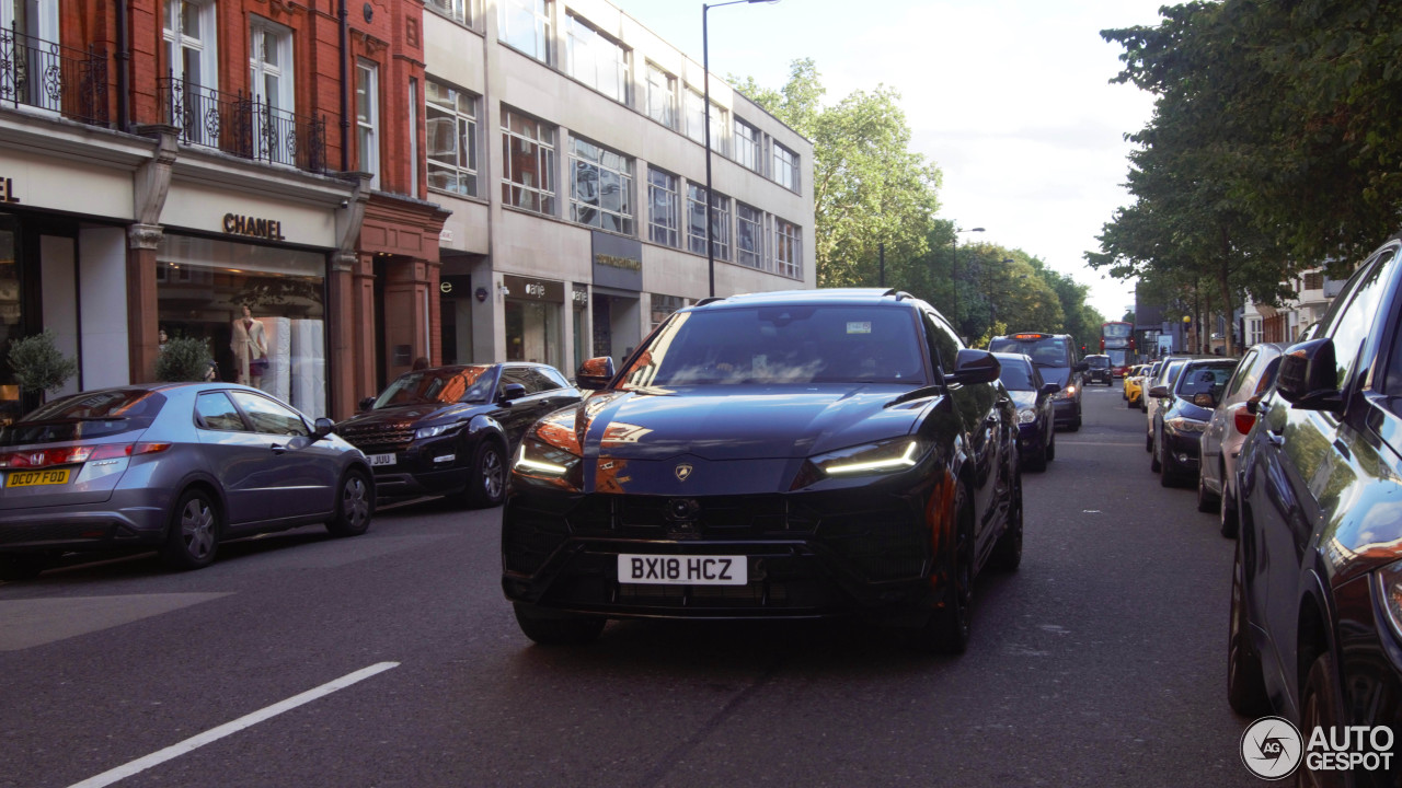 Lamborghini Urus