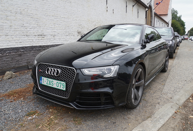 Audi RS5 B8 2012