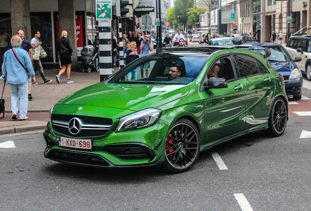 Mercedes-AMG A 45 W176 2015