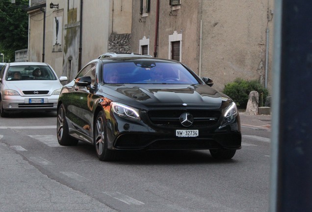 Mercedes-Benz S 63 AMG Coupé C217