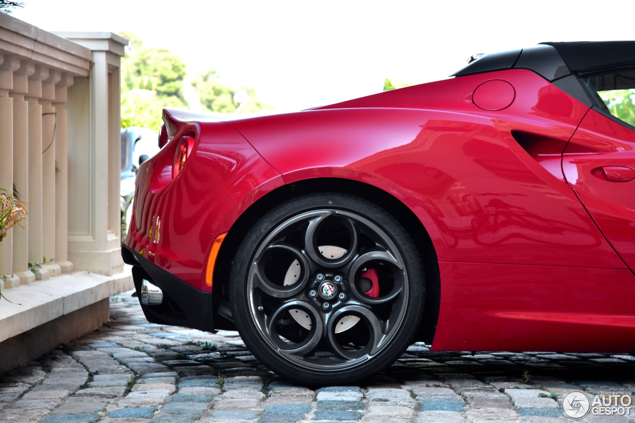 Alfa Romeo 4C Spider