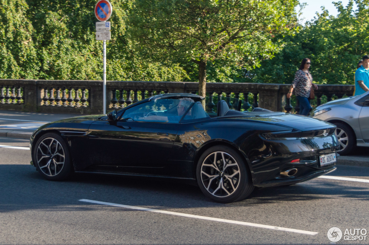 Aston Martin DB11 V8 Volante