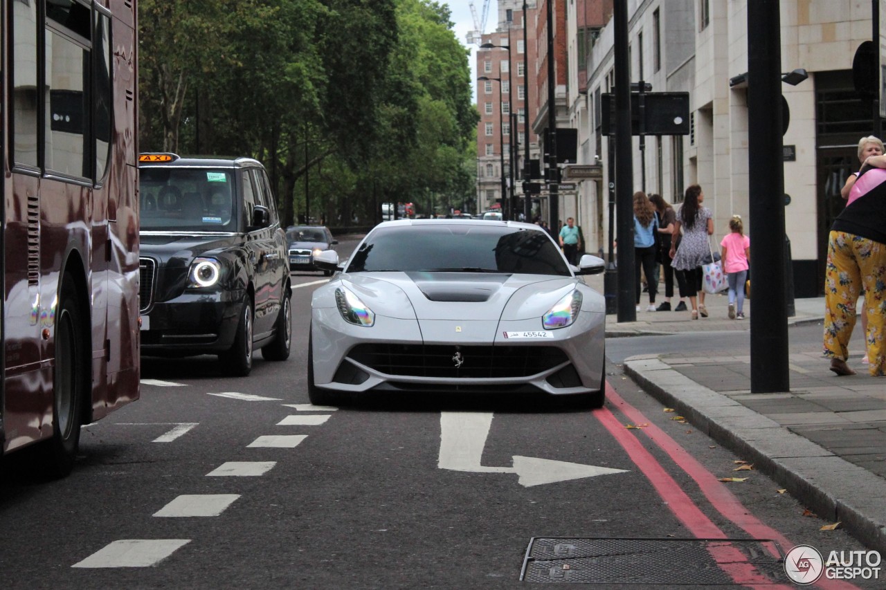 Ferrari F12berlinetta Novitec Rosso