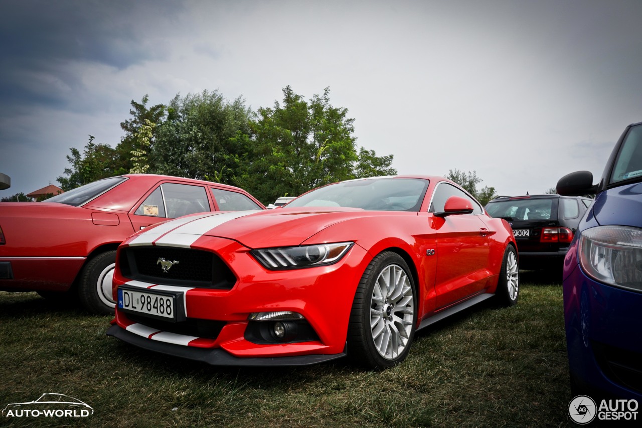 Ford Mustang GT 2015