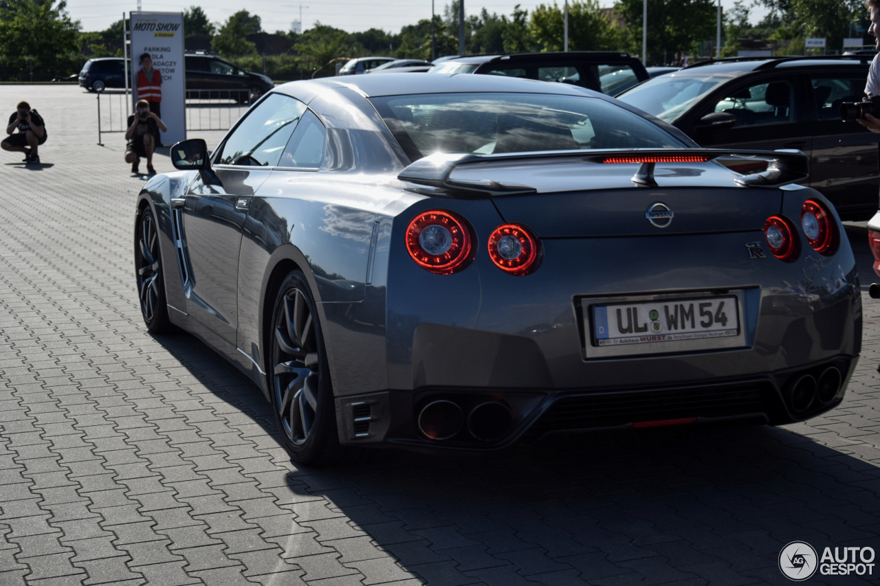 Nissan GT-R 2014