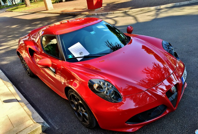 Alfa Romeo 4C Coupé