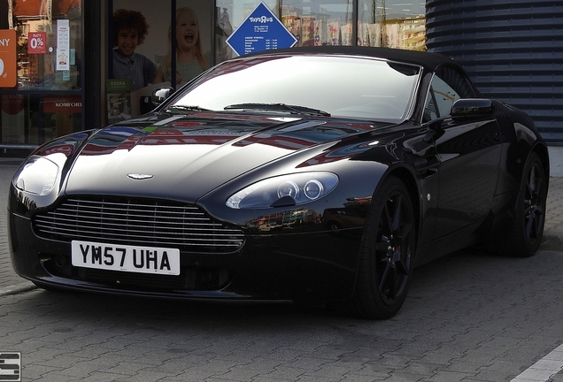 Aston Martin V8 Vantage Roadster