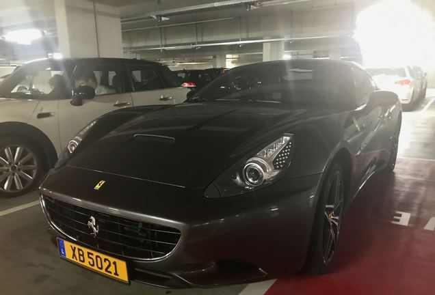 Ferrari California