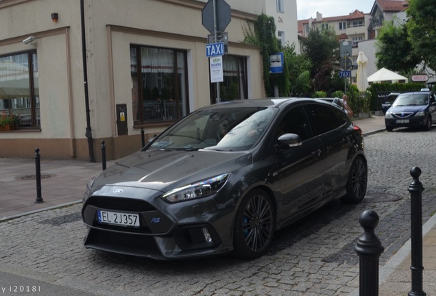 Ford Focus RS 2015